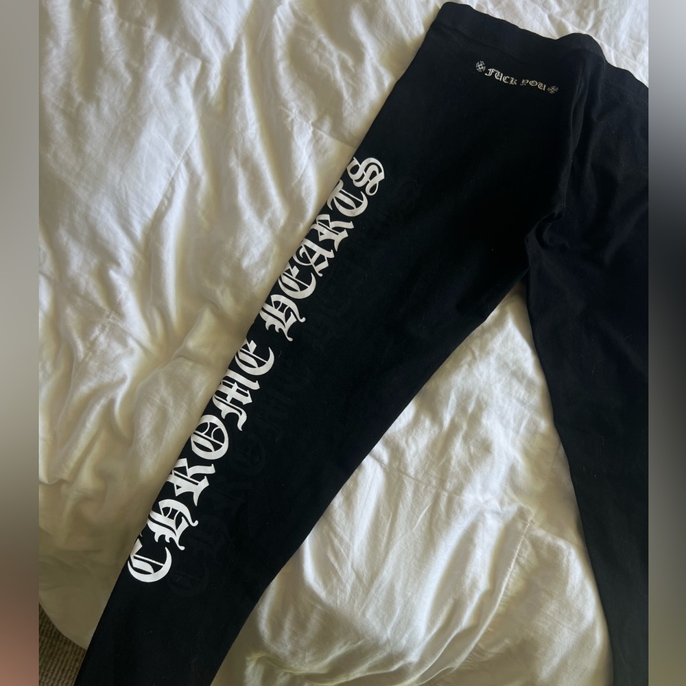 Chrome heart leggings